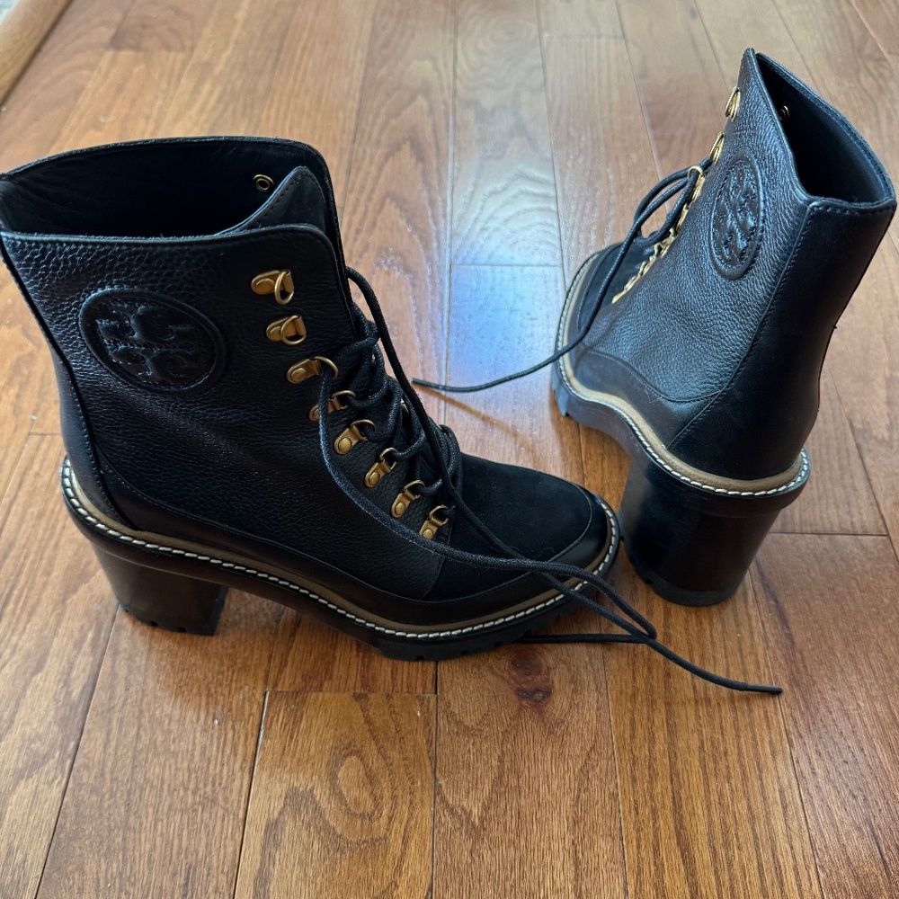 NWOT Tory Burch Black Miller Lug Sole Bootie Size 8 1/2